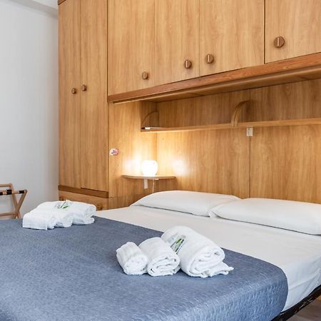New Apt! 1Km From Central Station 'La Spezia' Bagian luar foto