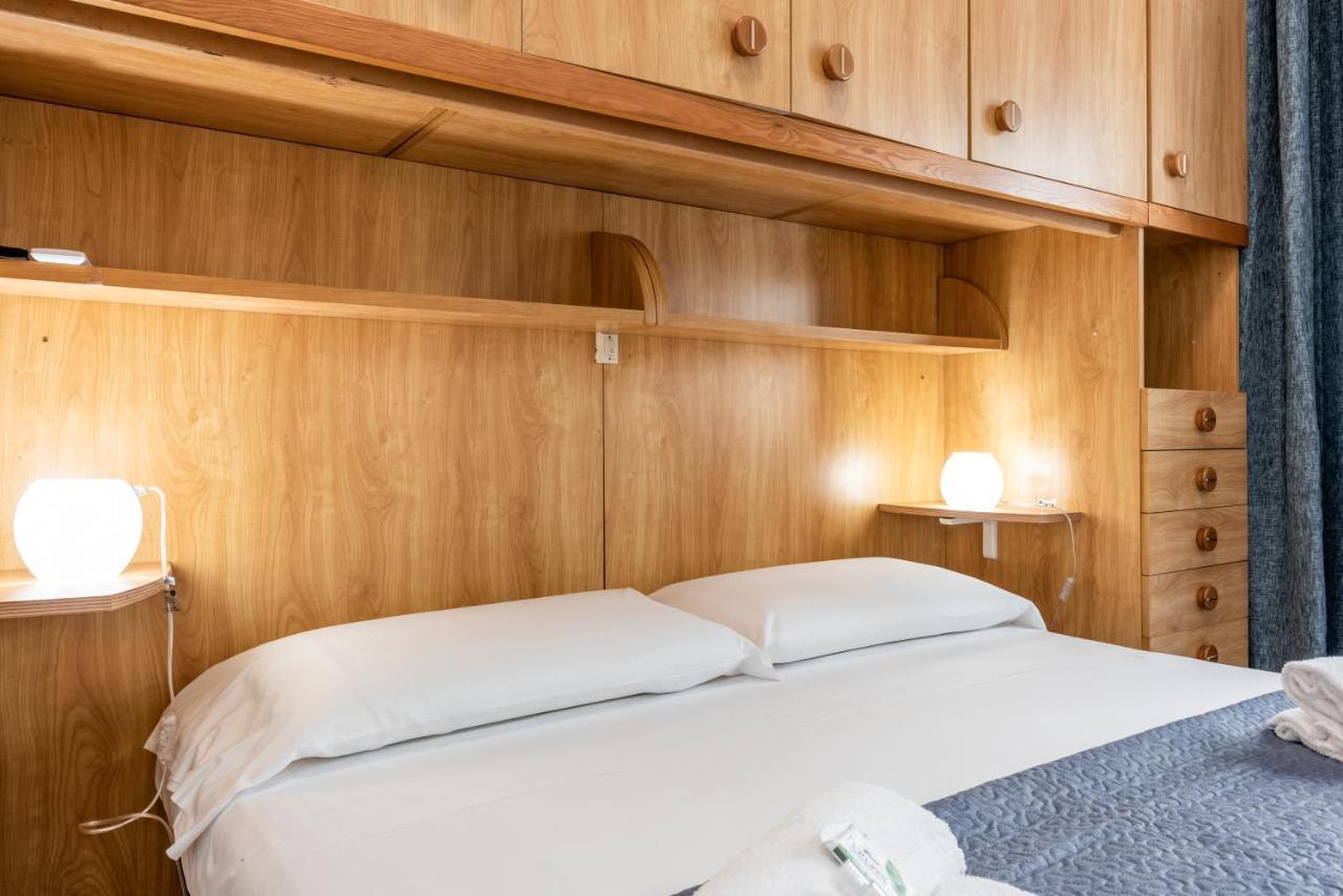 New Apt! 1Km From Central Station 'La Spezia' Bagian luar foto