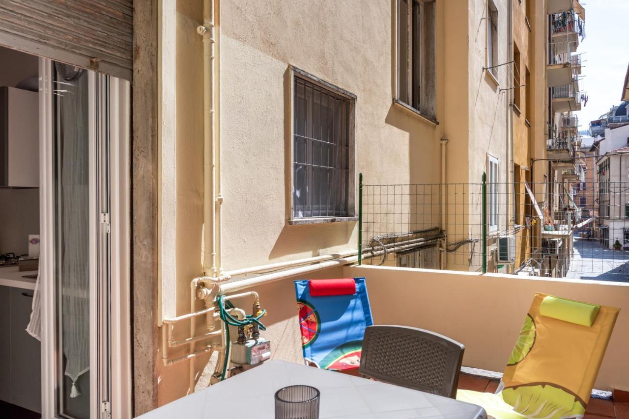 New Apt! 1Km From Central Station 'La Spezia' Bagian luar foto